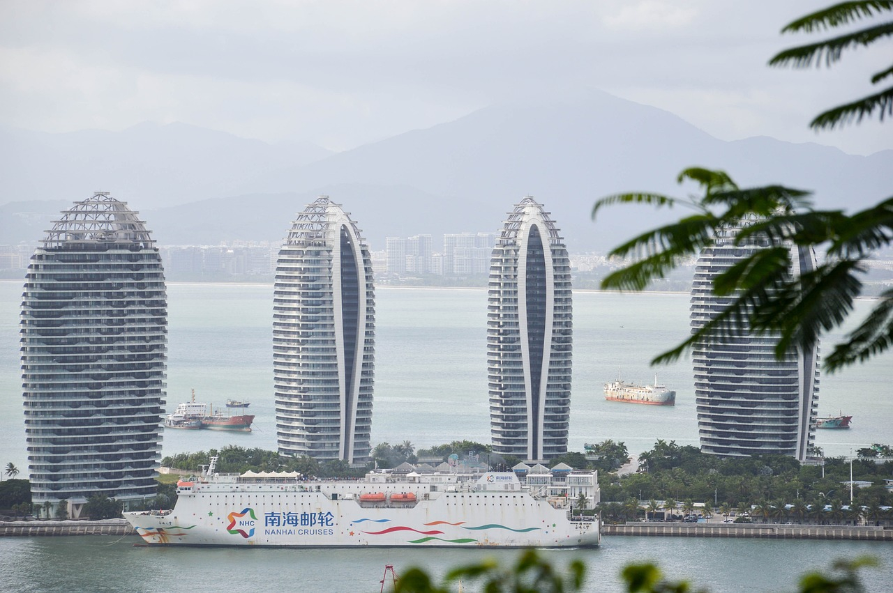 Exposition Bonjour ! CHINE, Soleil HAINAN pour découvrir une destination adaptée aux seniors