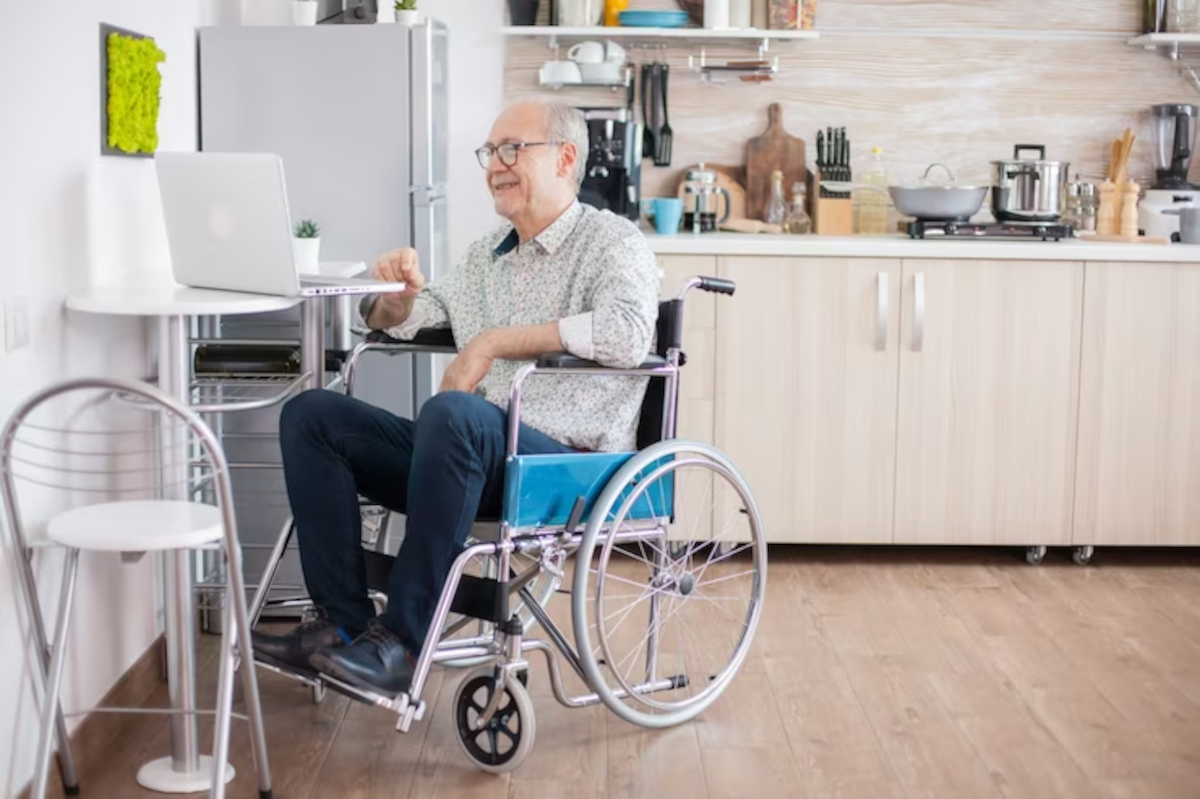 Résidence autonomie : combien ça coûte et comment choisir ?