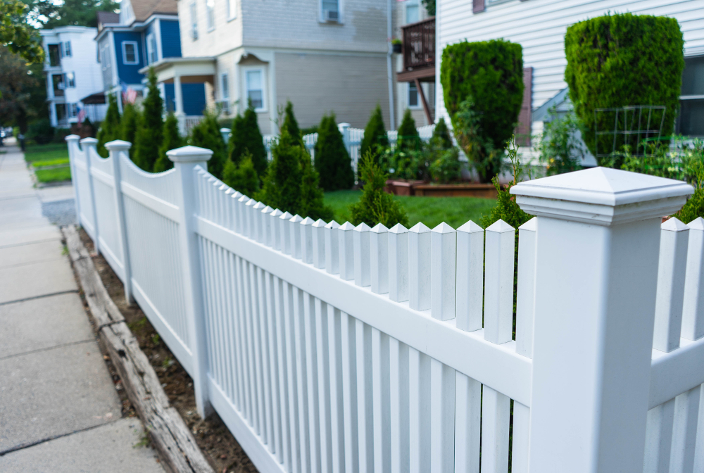 Comment construire une clôture sans se retrouver en conflit avec ses voisins