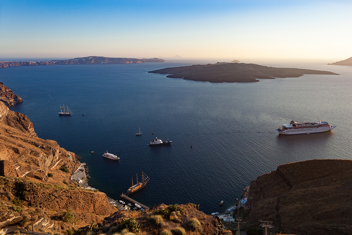 Quelle compagnie de bateau choisir pour une croisière en mer Ionienne et mer Égée ?